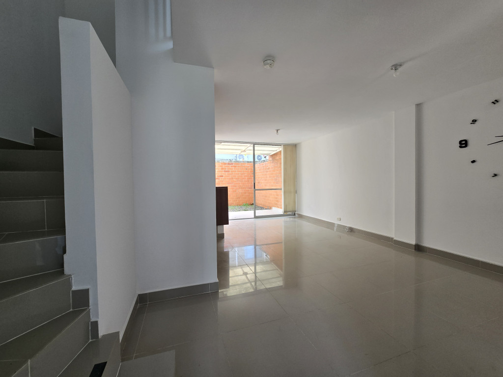 Casa En Venta - Ciudad Country, Jamundí