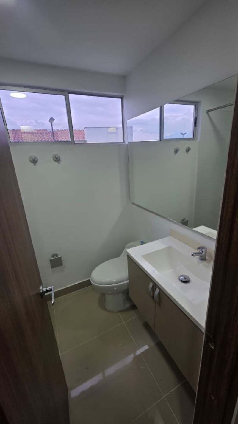 Casa En Venta - Ciudad Country, Jamundí