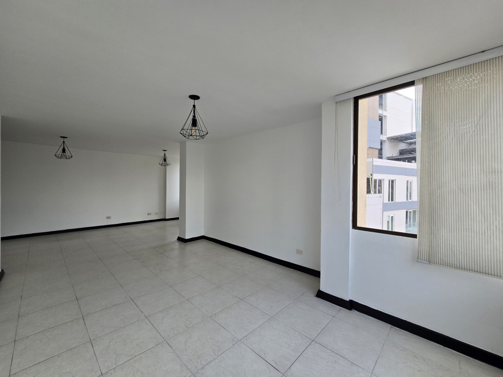 Apartamento En Venta - El Peñón, Cali