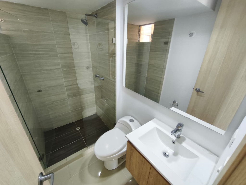 Apartamento En Arriendo - Brisas De Los Alamos, Cali