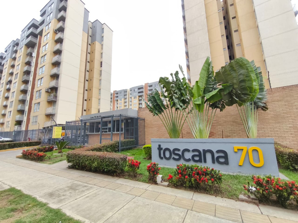 Apartamento En Arriendo - Brisas De Los Alamos, Cali