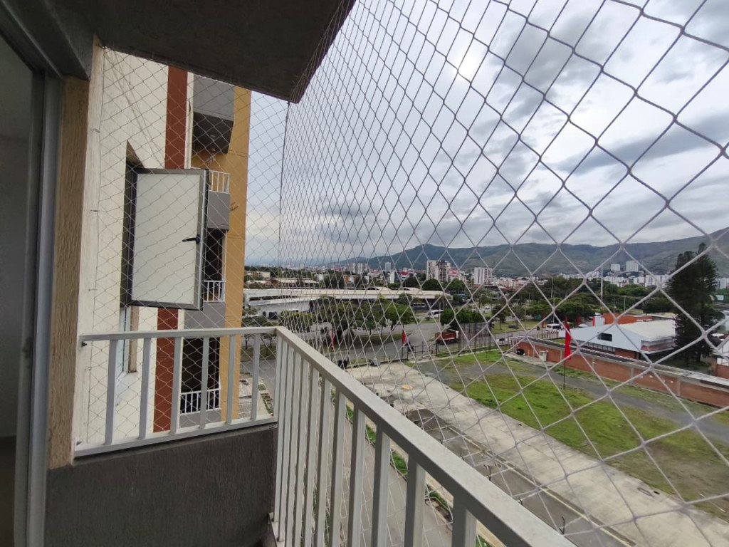 Apartamento En Arriendo - Brisas De Los Alamos, Cali