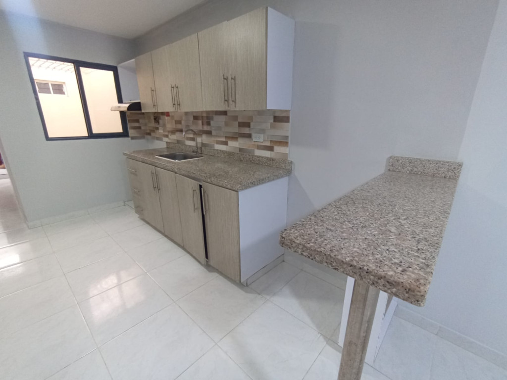 Apartamento En Arriendo - Atanasio Girardot, Cali