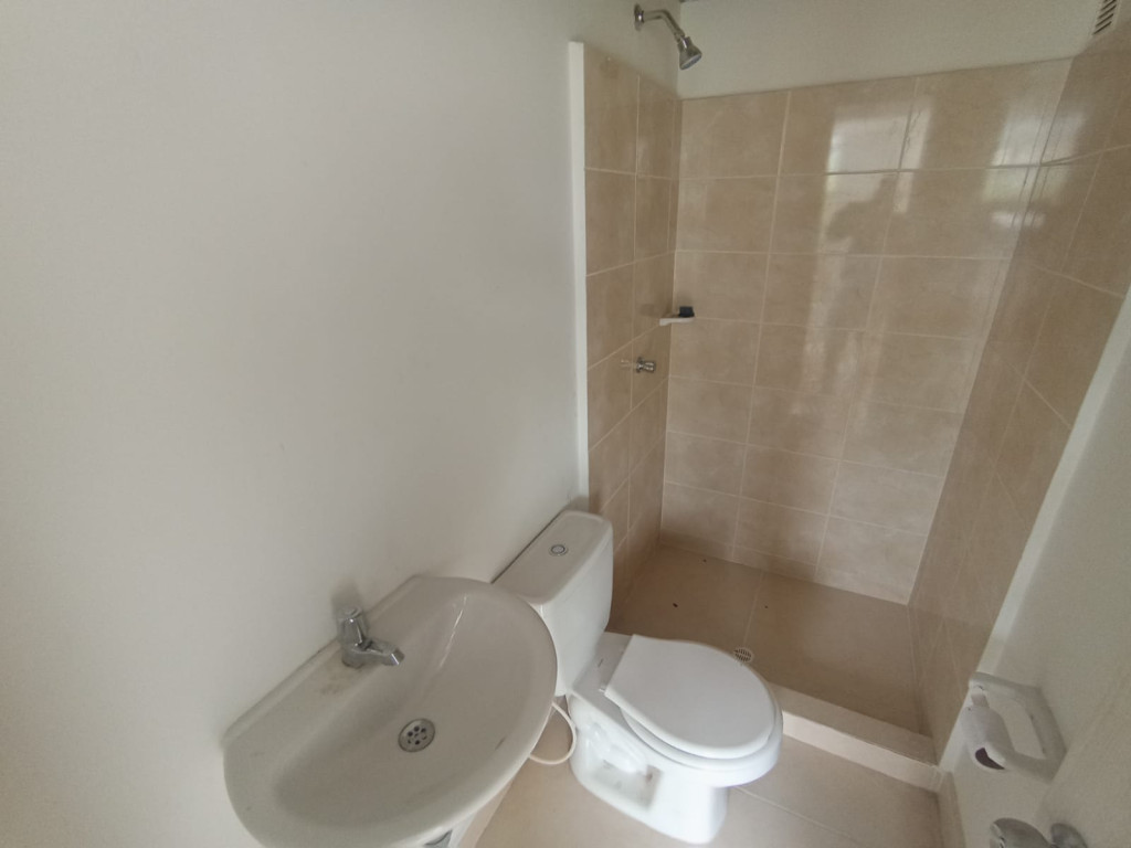 Apartamento En Arriendo - Ciudad Guabinas, Yumbo