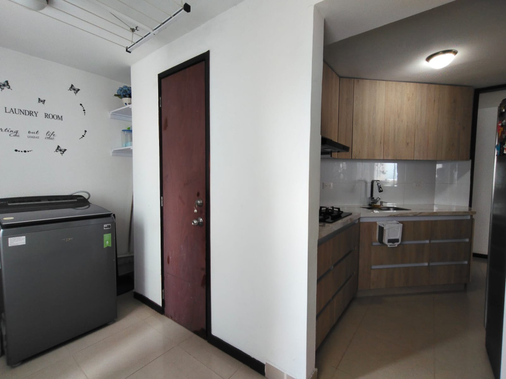 Apartamento En Arriendo - Urbanización La Flora, Cali