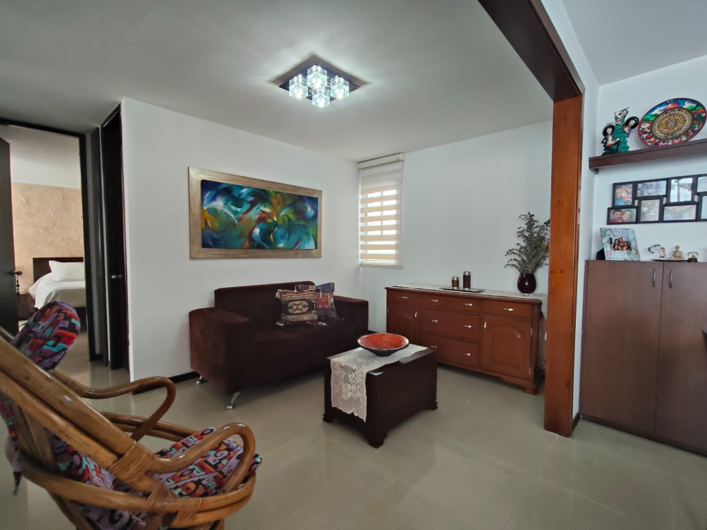 Apartamento En Arriendo - Urbanización La Flora, Cali