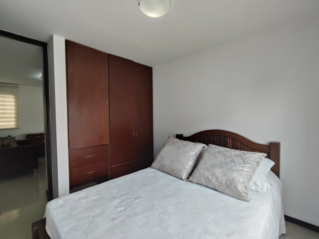 Apartamento En Arriendo - Urbanización La Flora, Cali