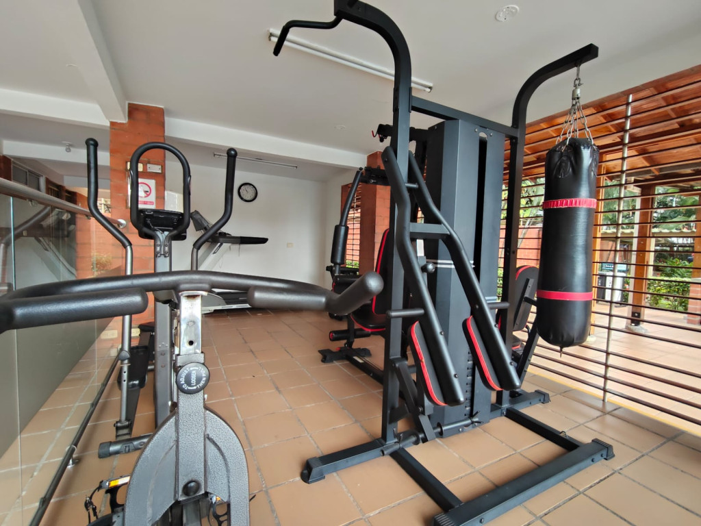 Apartamento En Arriendo - Urbanización La Flora, Cali