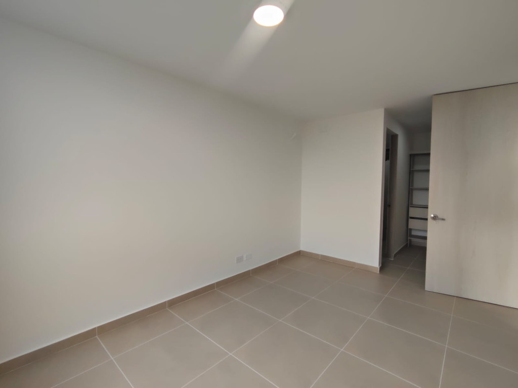 Apartamento En Arriendo - Ciudad Guabinas, Yumbo