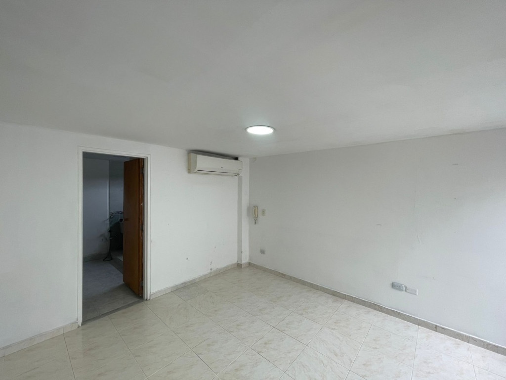 Casa En Arriendo - El Limonar, Cali