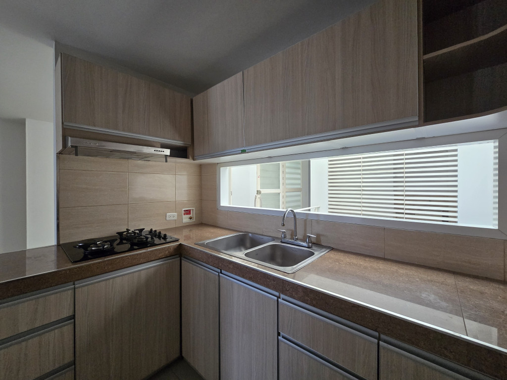 Apartamento En Venta - Junín, Cali