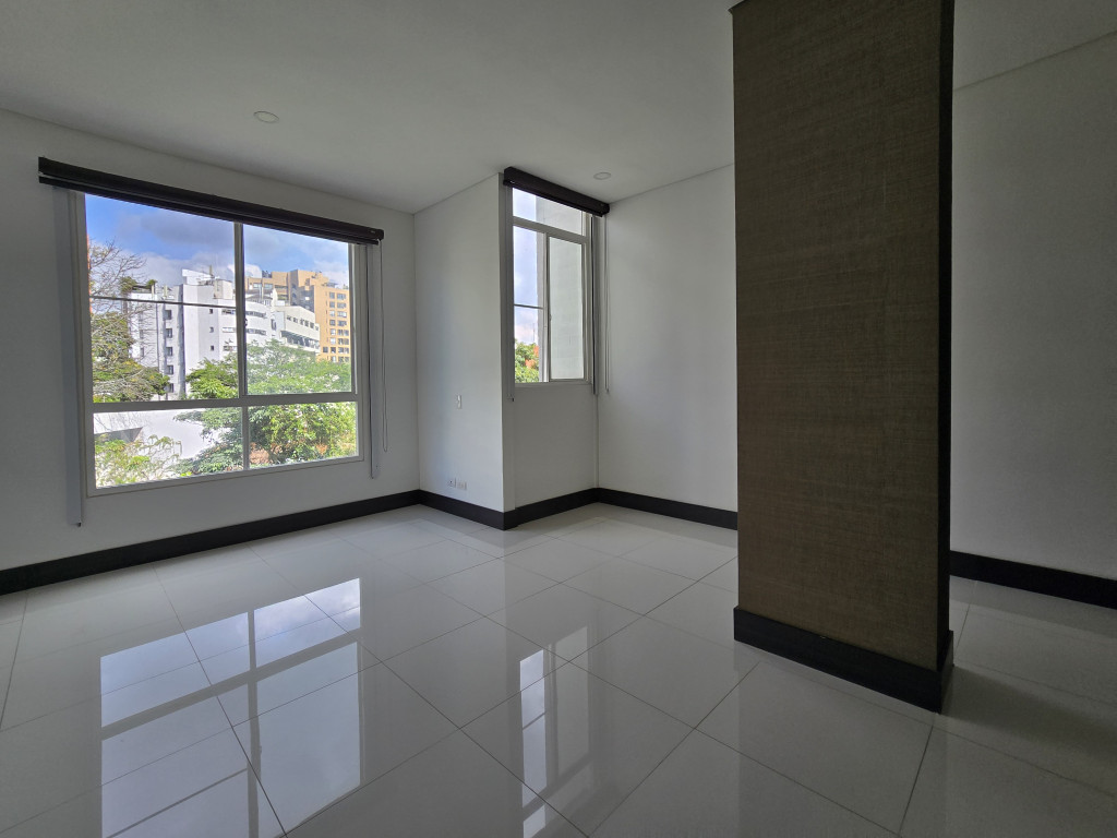 Apartamento En Venta - Bellavista, Cali