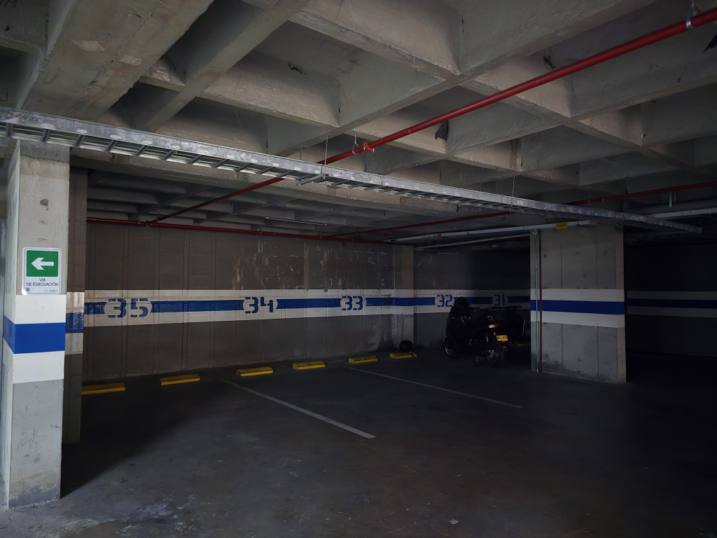 Apartamento En Venta - Bellavista, Cali