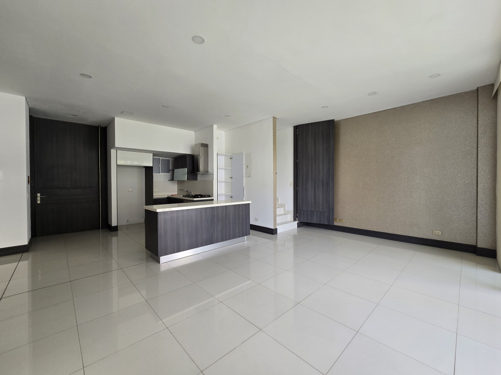 Apartamento En Venta - Bellavista, Cali