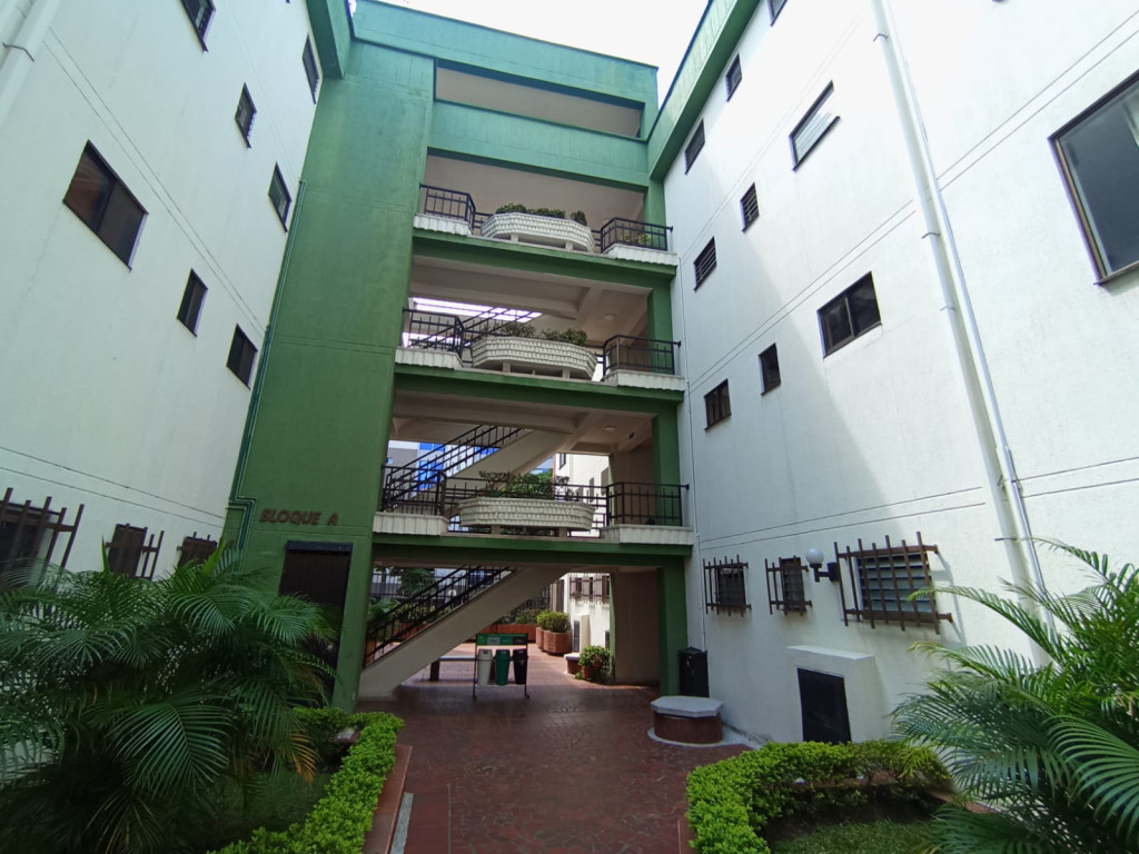 Apartamento En Arriendo - Pampalinda, Cali