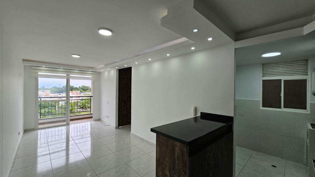 Apartamento En Arriendo - Ciudad Pacifica, Cali