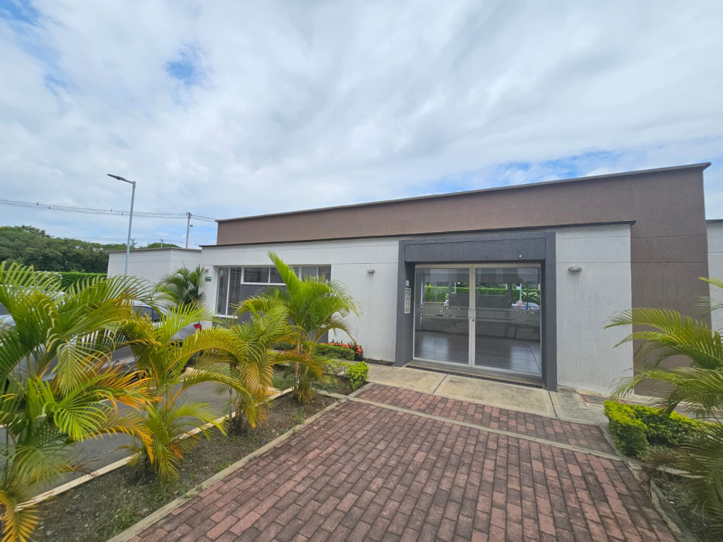 Apartamento En Arriendo - Ciudad Pacifica, Cali