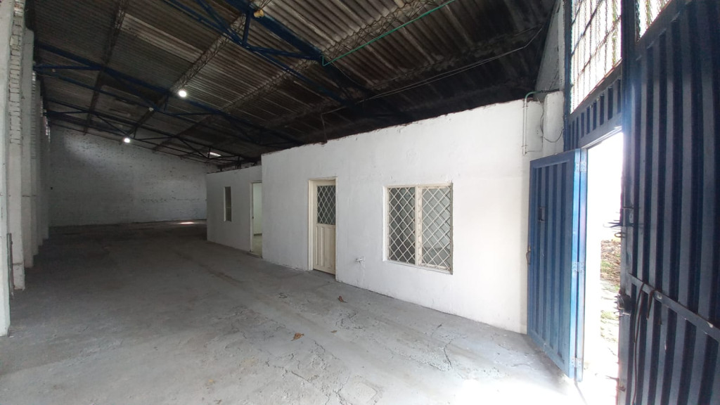 Bodega En Arriendo - Manzanares, Cali