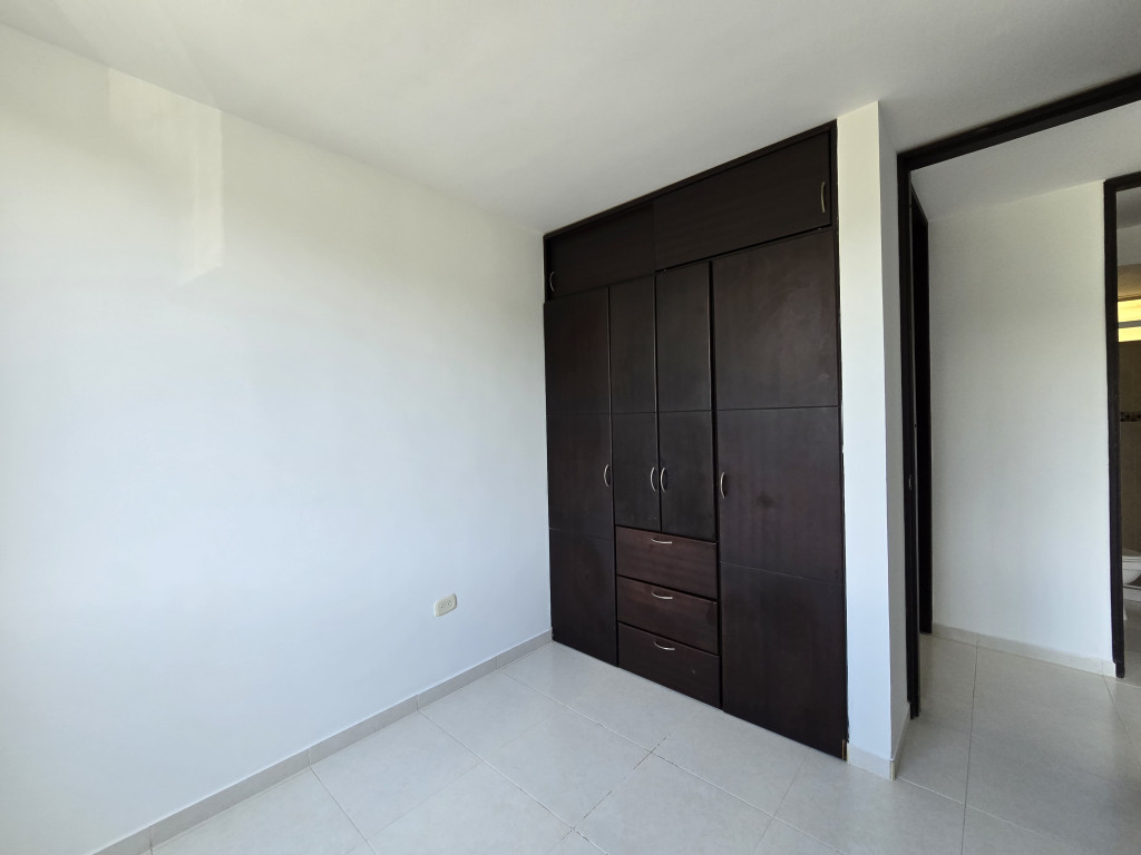 Apartamento En Venta - Aguacatal, Cali