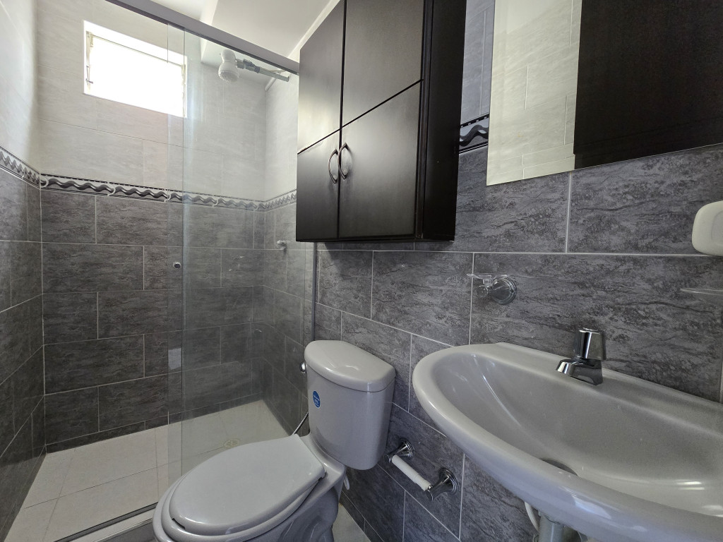 Apartamento En Venta - Aguacatal, Cali