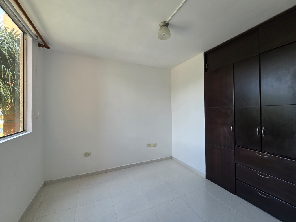 Apartamento En Venta - Aguacatal, Cali
