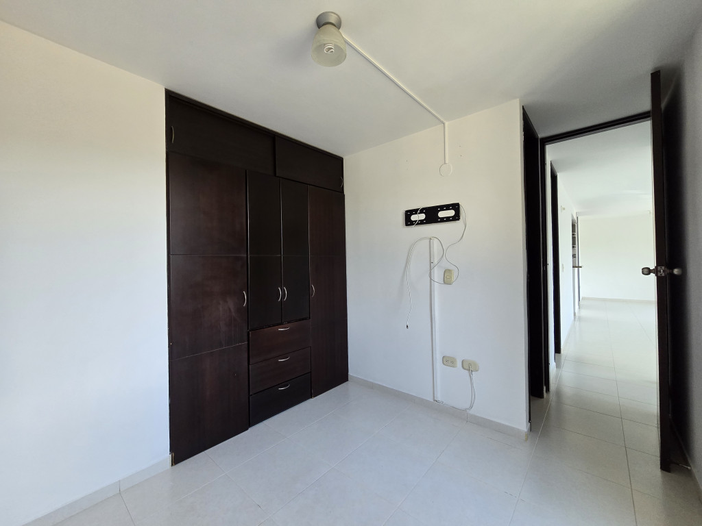 Apartamento En Venta - Aguacatal, Cali