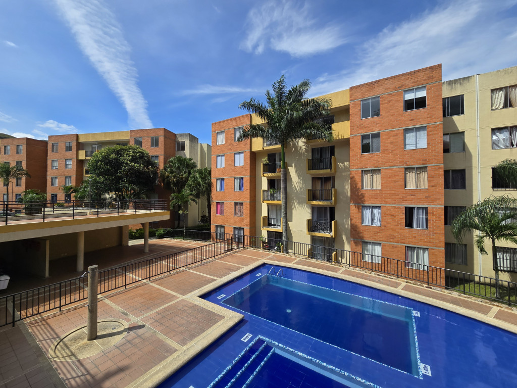 Apartamento En Venta - Aguacatal, Cali