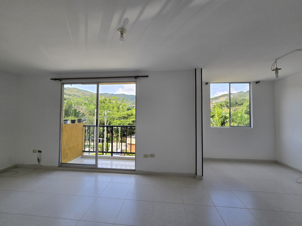 Apartamento En Venta - Aguacatal, Cali