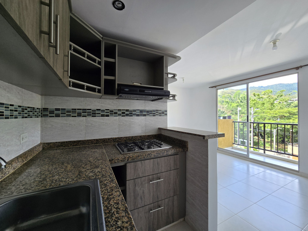 Apartamento En Venta - Aguacatal, Cali