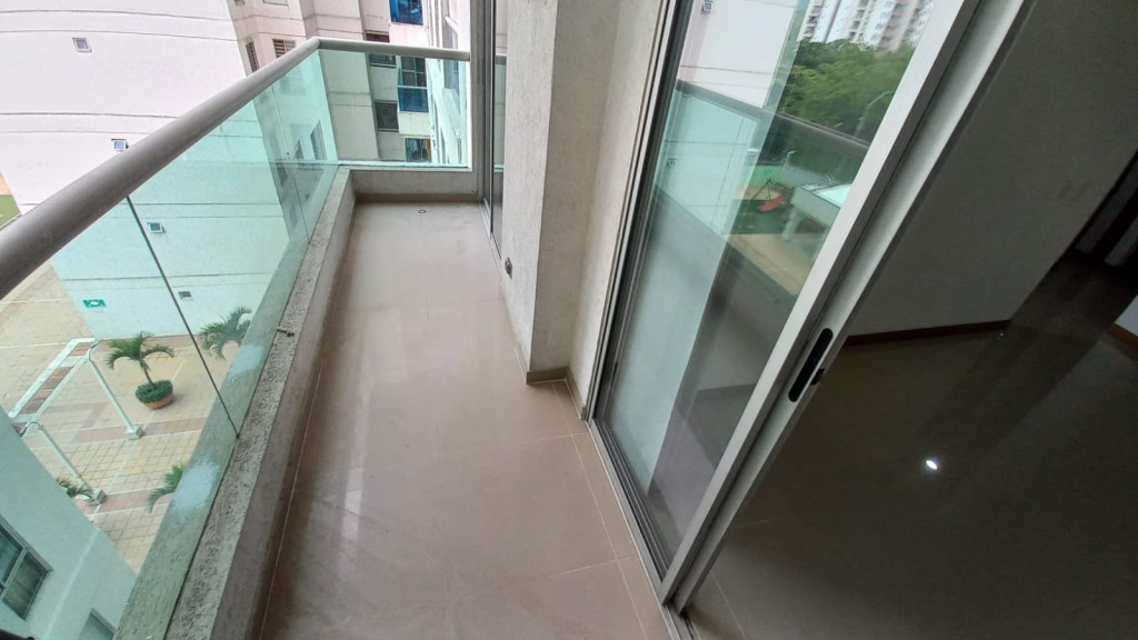 Apartamento En Arriendo - Urbanización La Flora, Cali