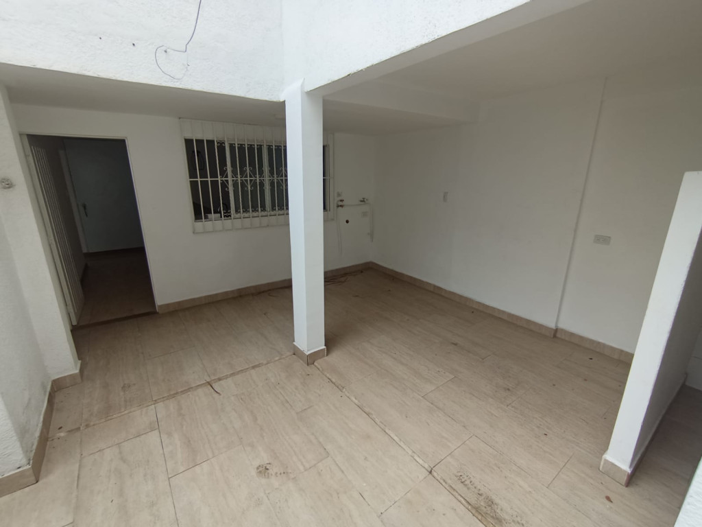 Casa En Arriendo - Prados Del Norte, Cali