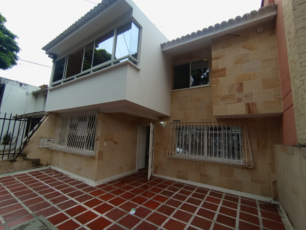 Casa En Arriendo - Prados Del Norte, Cali