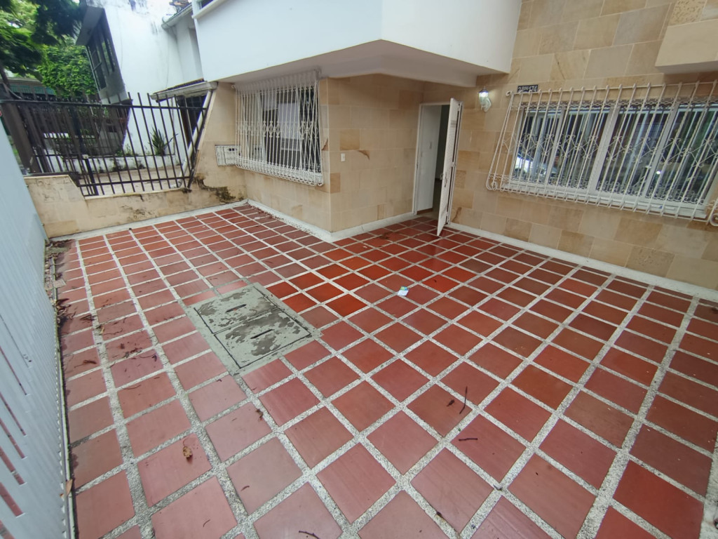 Casa En Arriendo - Prados Del Norte, Cali