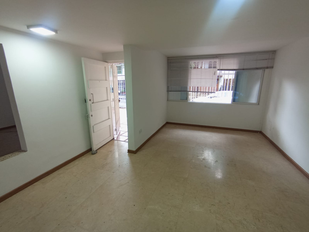 Casa En Arriendo - Prados Del Norte, Cali