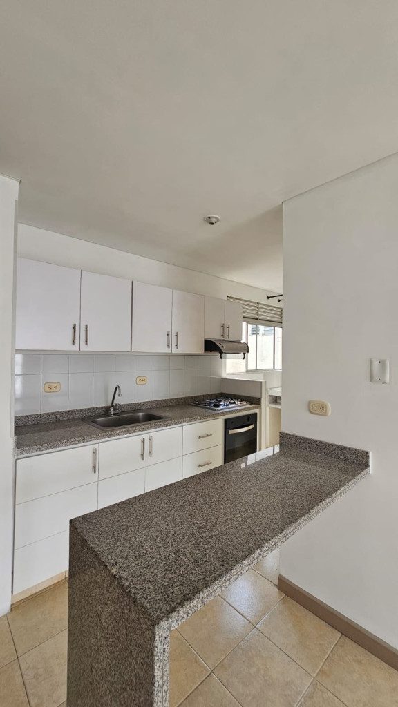 Apartamento En Arriendo - Valle Del Lili, Cali