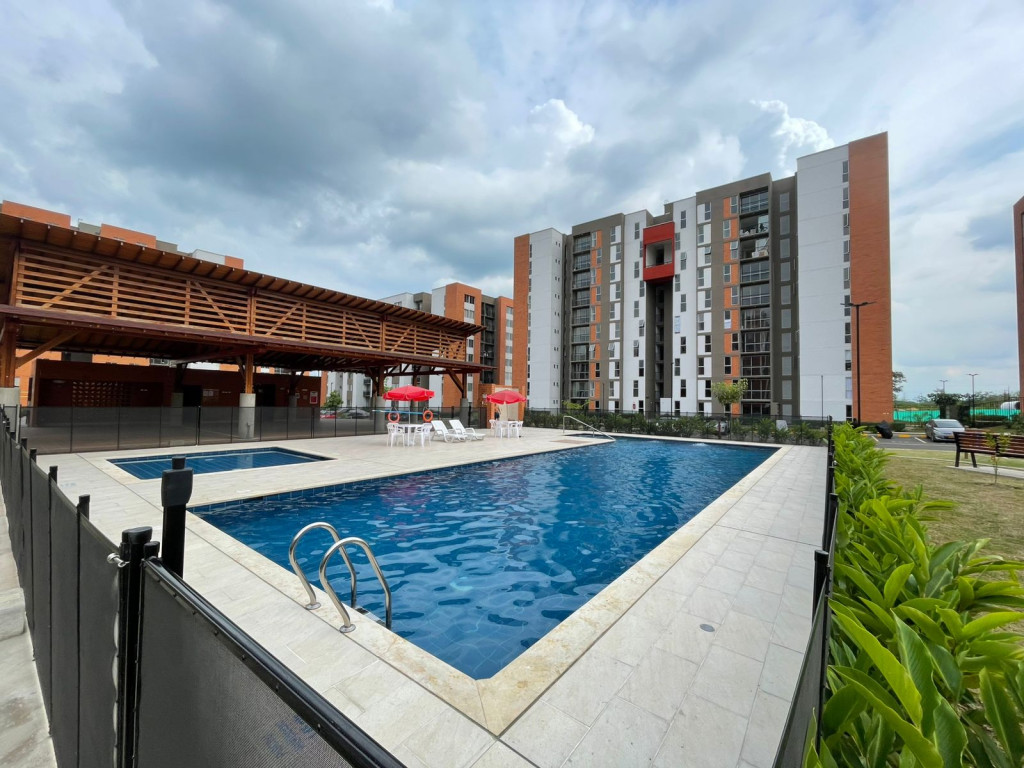 Apartamento En Arriendo - Ciudad Pacifica, Cali