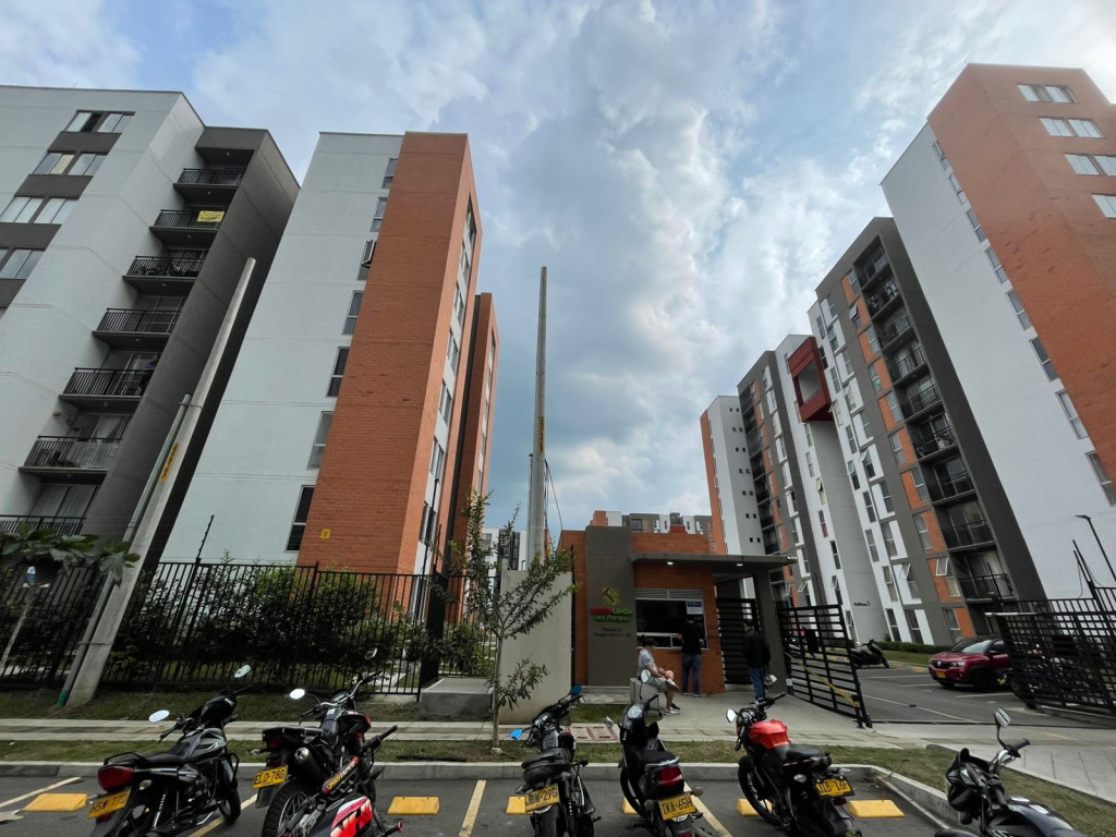 Apartamento En Arriendo - Ciudad Pacifica, Cali