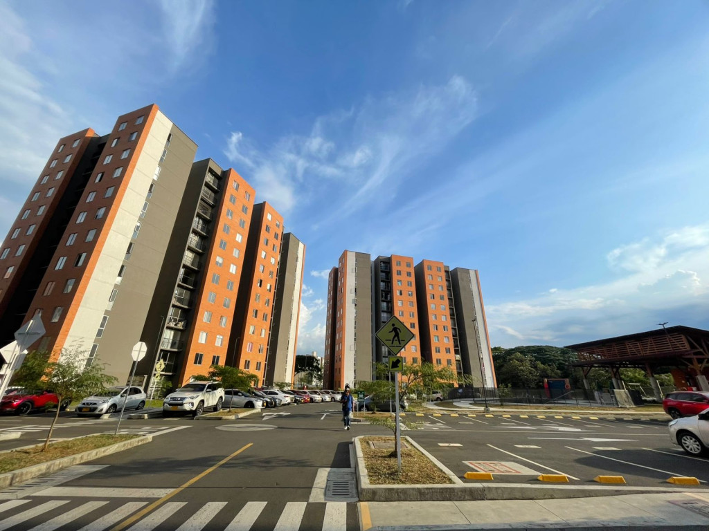 Apartamento En Arriendo - Ciudad Melendez, Cali