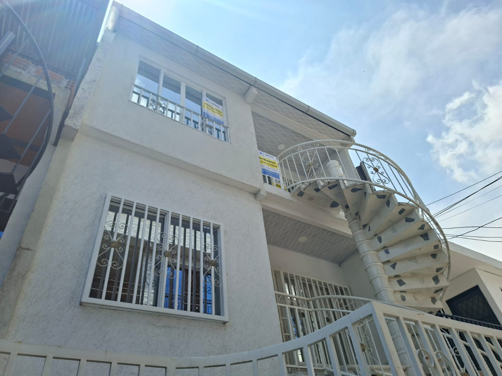 Apartamento En Arriendo - Las Ceibas, Cali