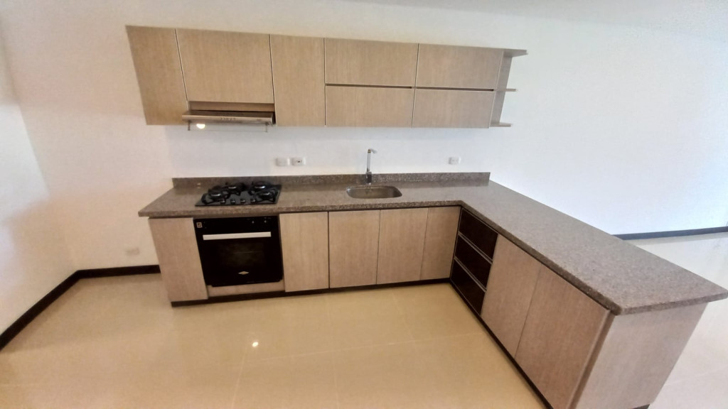 Apartamento En Arriendo - Urbanización La Flora, Cali