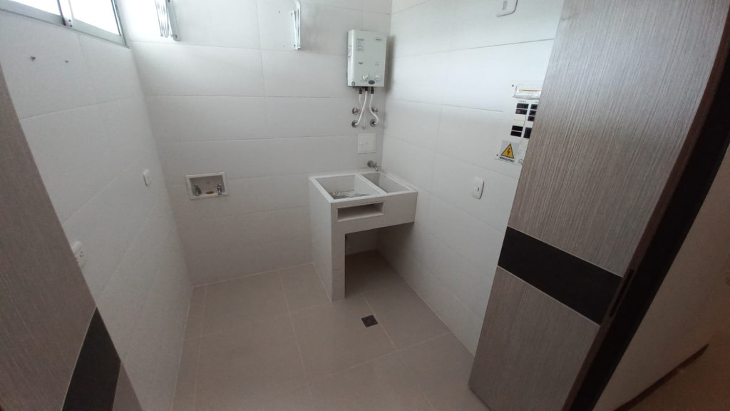 Apartamento En Arriendo - Urbanización La Flora, Cali