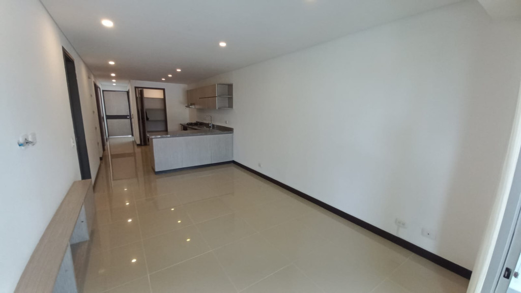 Apartamento En Arriendo - Urbanización La Flora, Cali