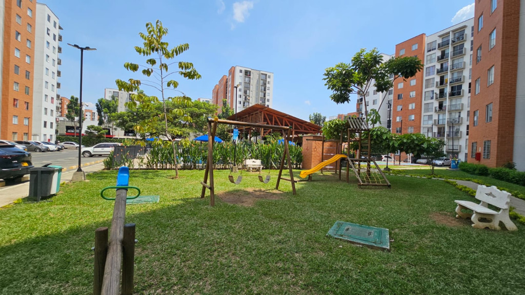 Apartamento En Arriendo - Ciudad Melendez, Cali