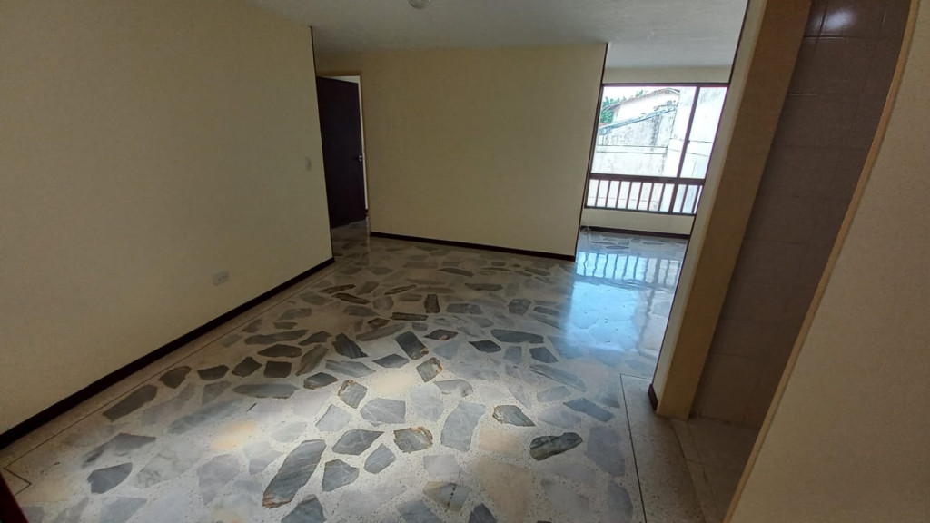 Apartamento En Arriendo - Prados Del Norte, Cali