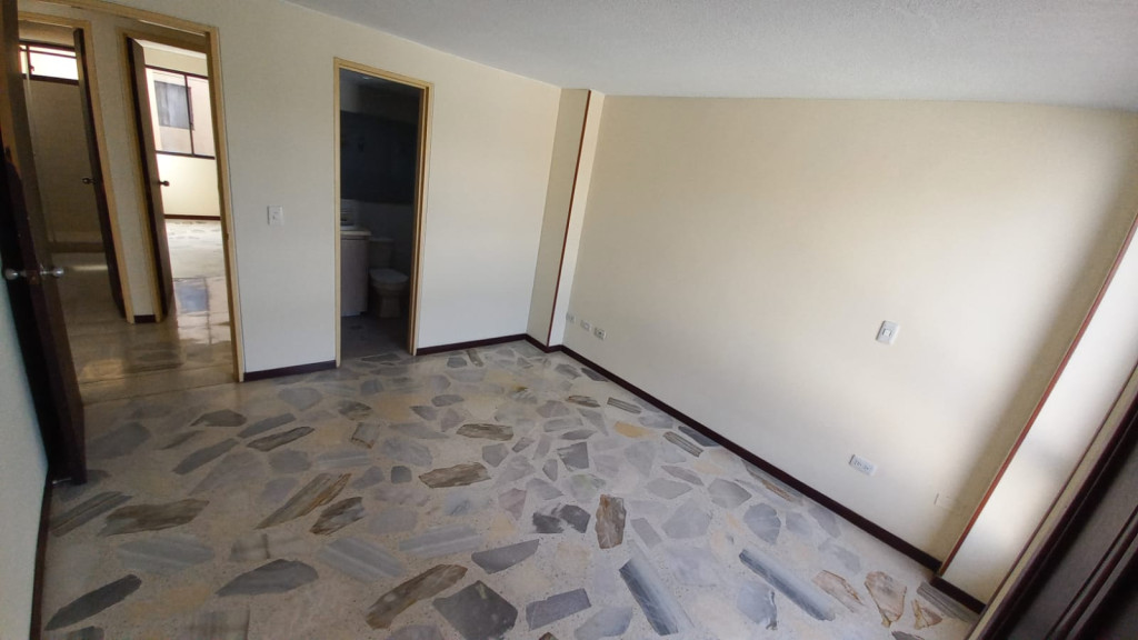 Apartamento En Arriendo - Prados Del Norte, Cali