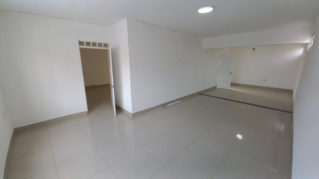 Local En Arriendo - Belalcázar, Yumbo