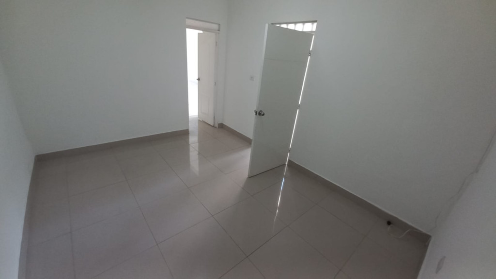 Local En Arriendo - Belalcázar, Yumbo