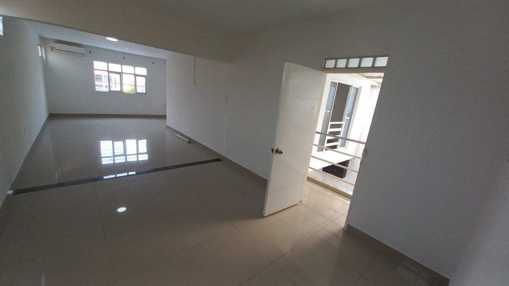 Local En Arriendo - Belalcázar, Yumbo