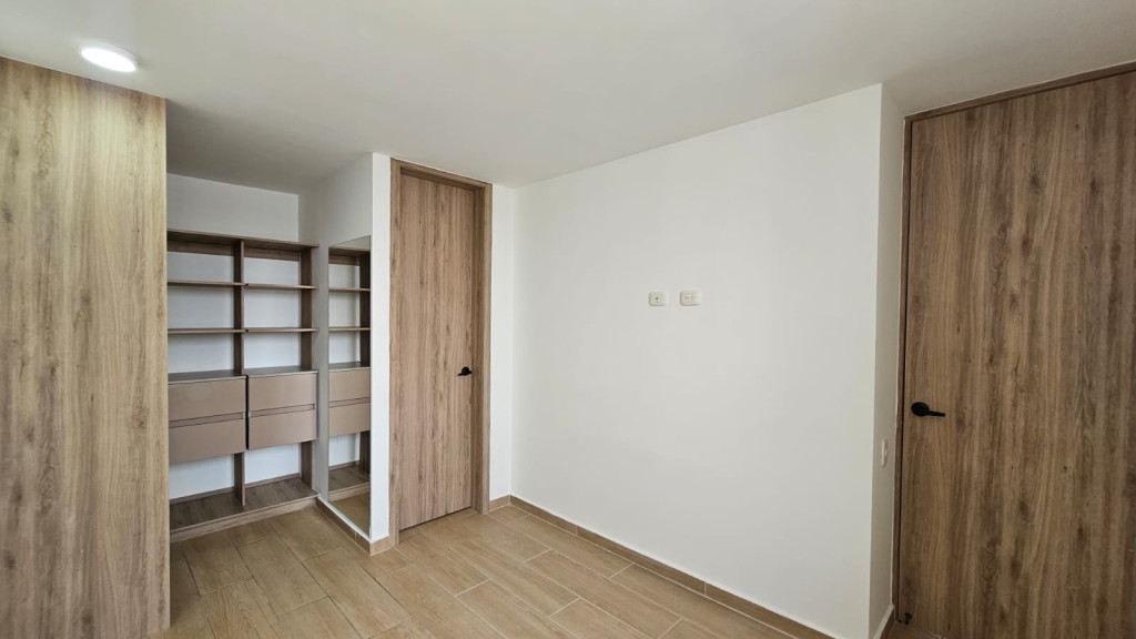Apartamento En Arriendo - Valle Del Lili, Cali