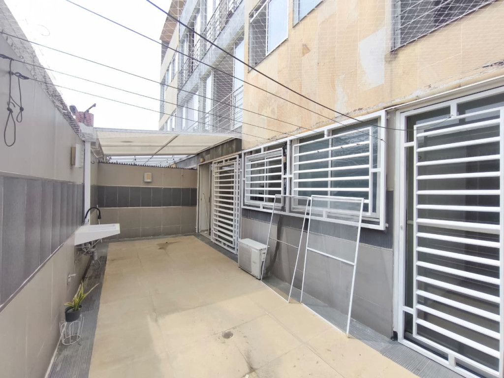 Apartamento En Arriendo - Urbanización La Flora, Cali